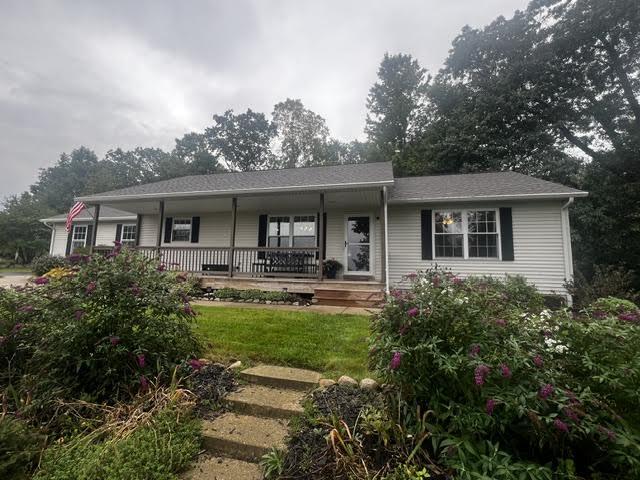 102 Hunters Trail Court