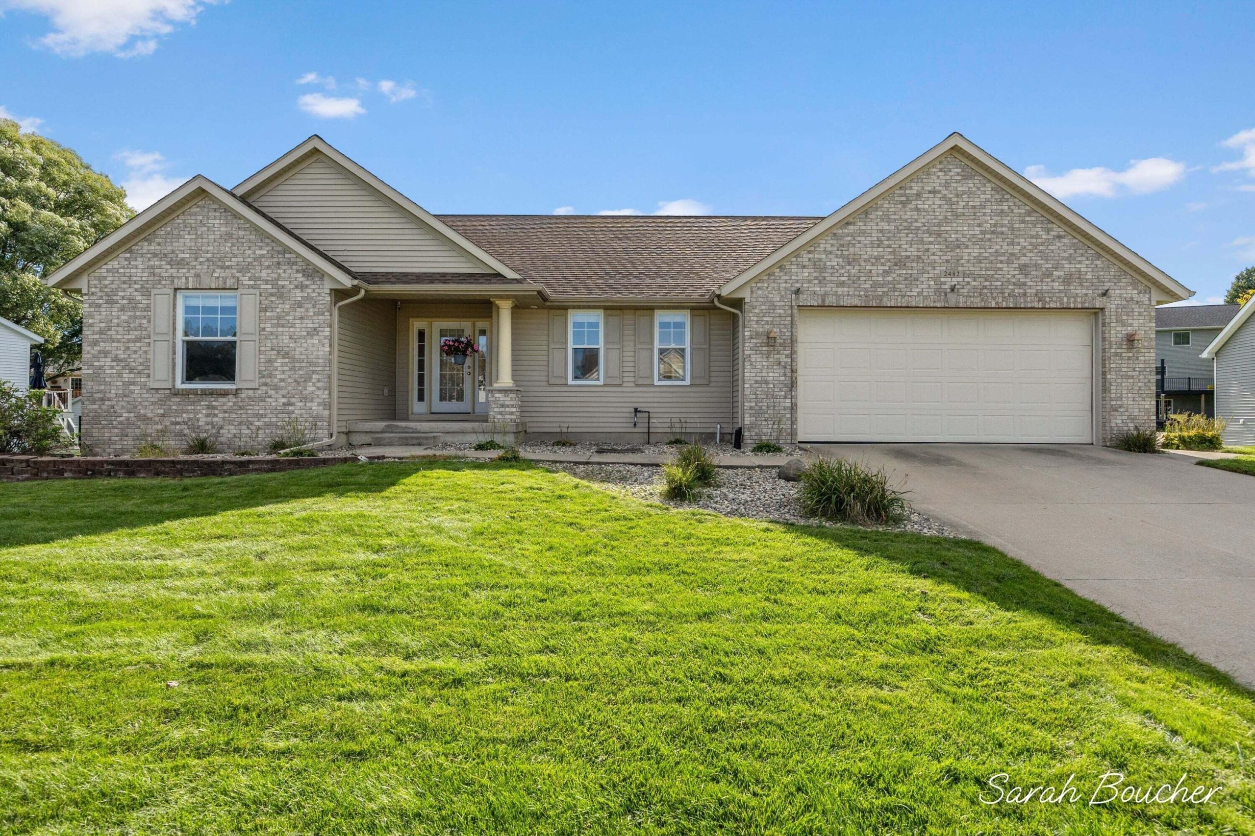 2482 Willow View Drive