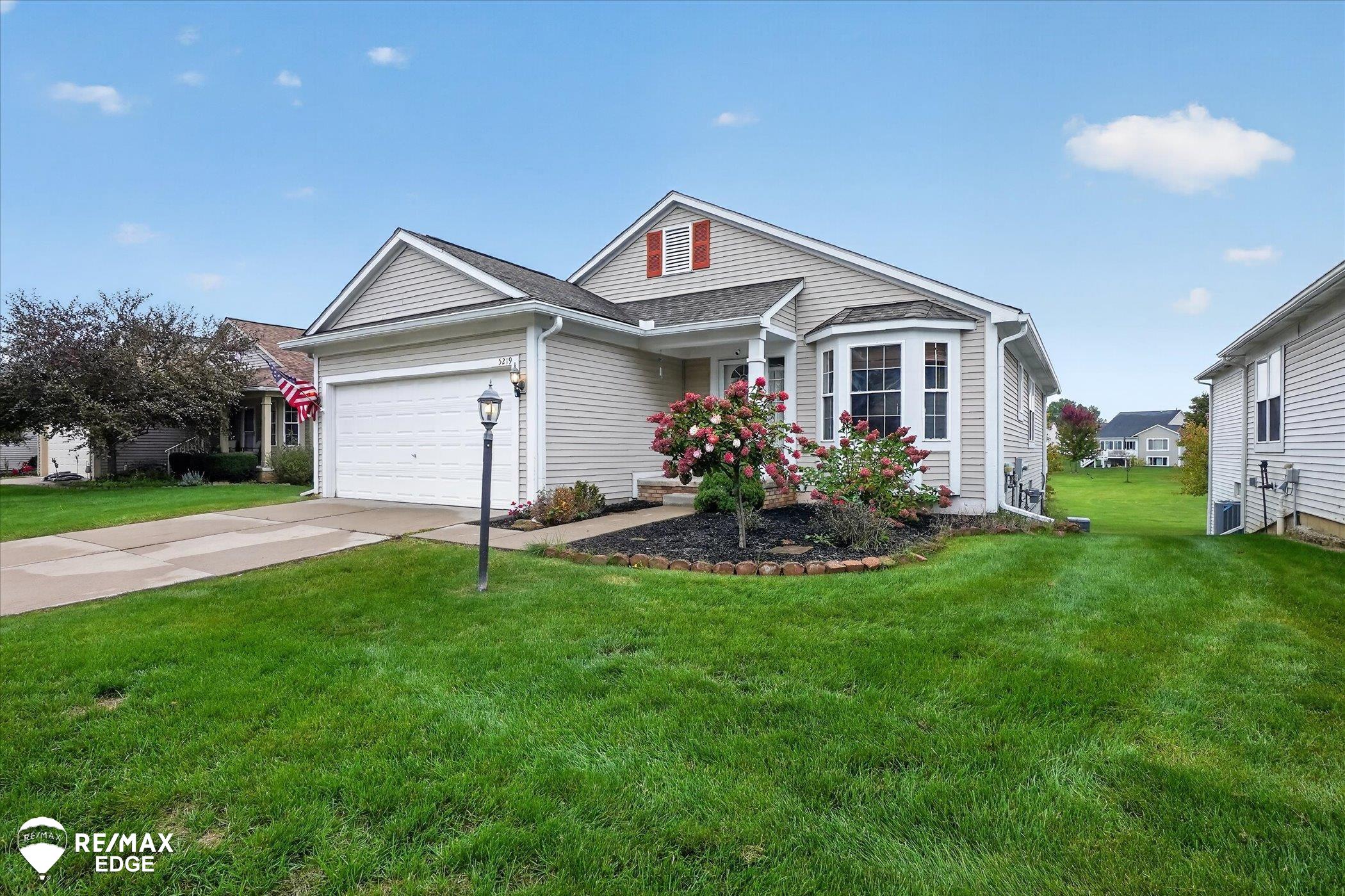 5219 Sandalwood CIR