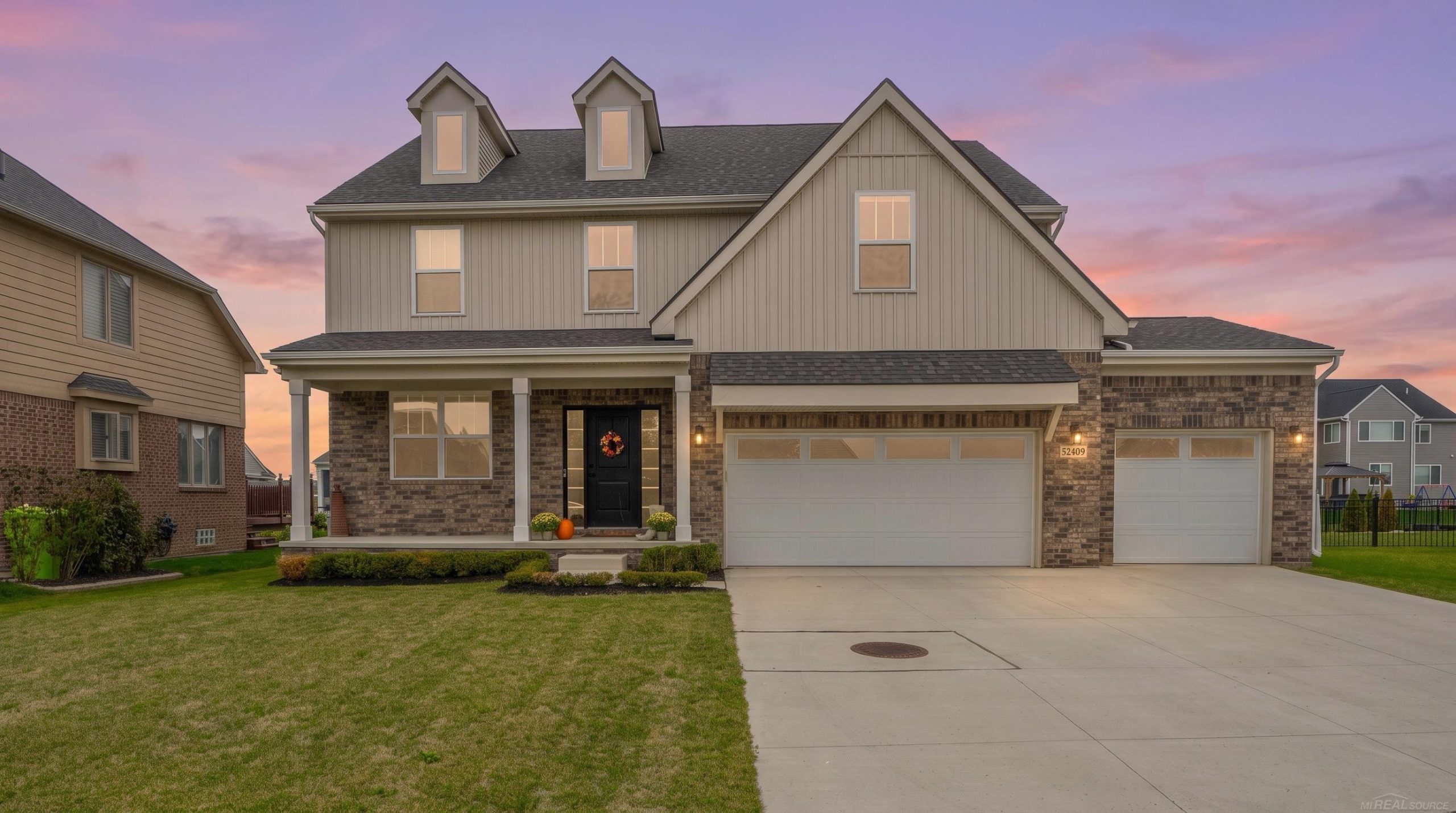 52409 Monaco DR