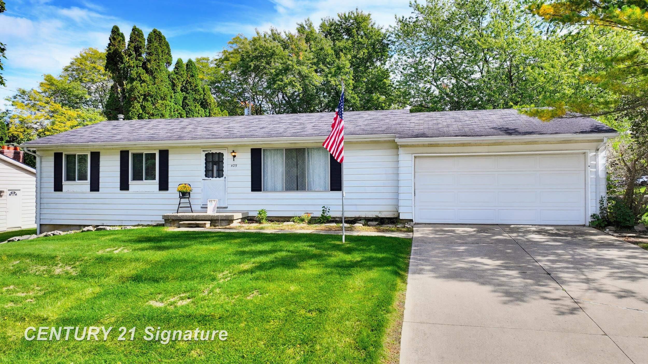 429 Holland RD