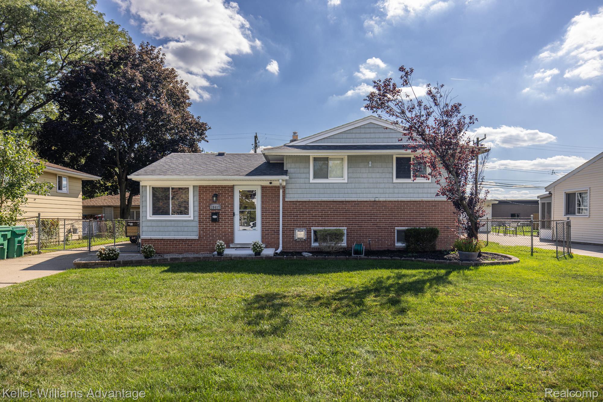 28417, Cambridge, Garden City, Michigan, 48135