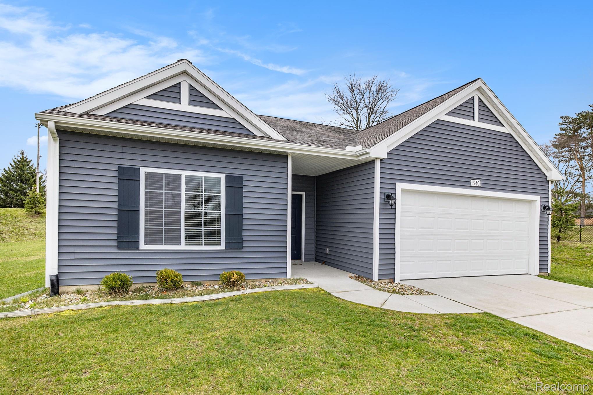 203, Cherry, Litchfield, Michigan, 49252