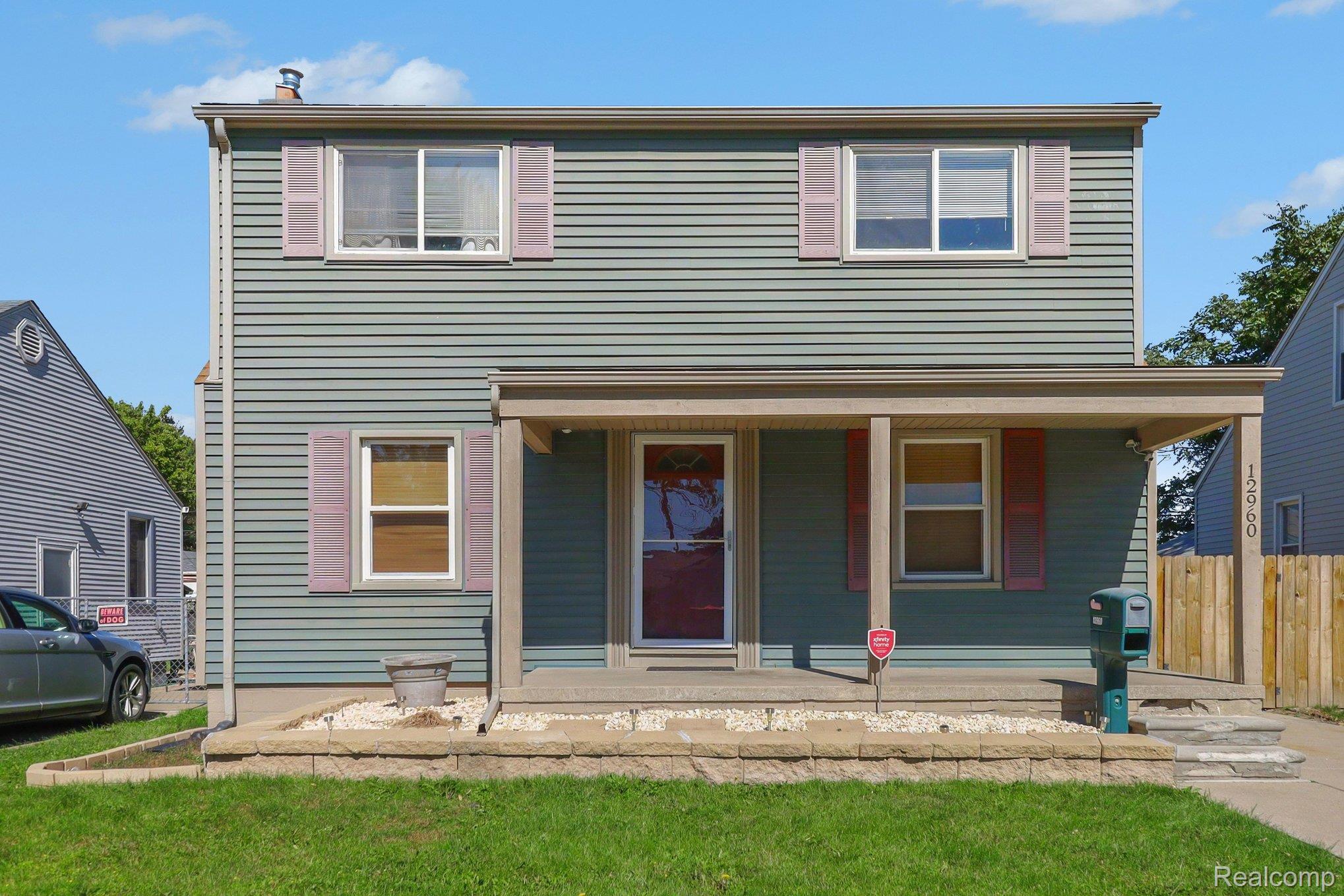 12960, Walnut, Southgate, Michigan, 48195