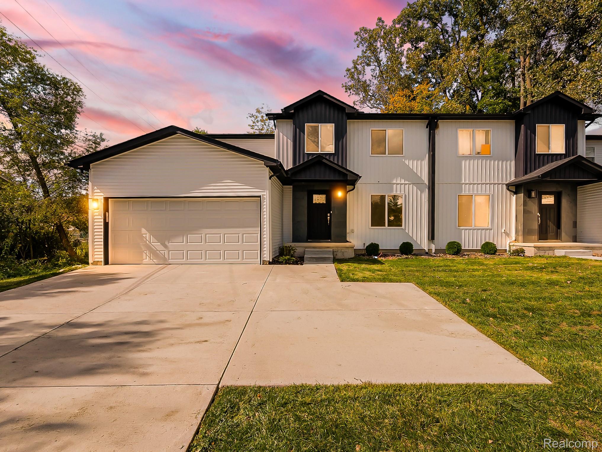 23317, Middlebelt, Farmington Hills, Michigan, 48336
