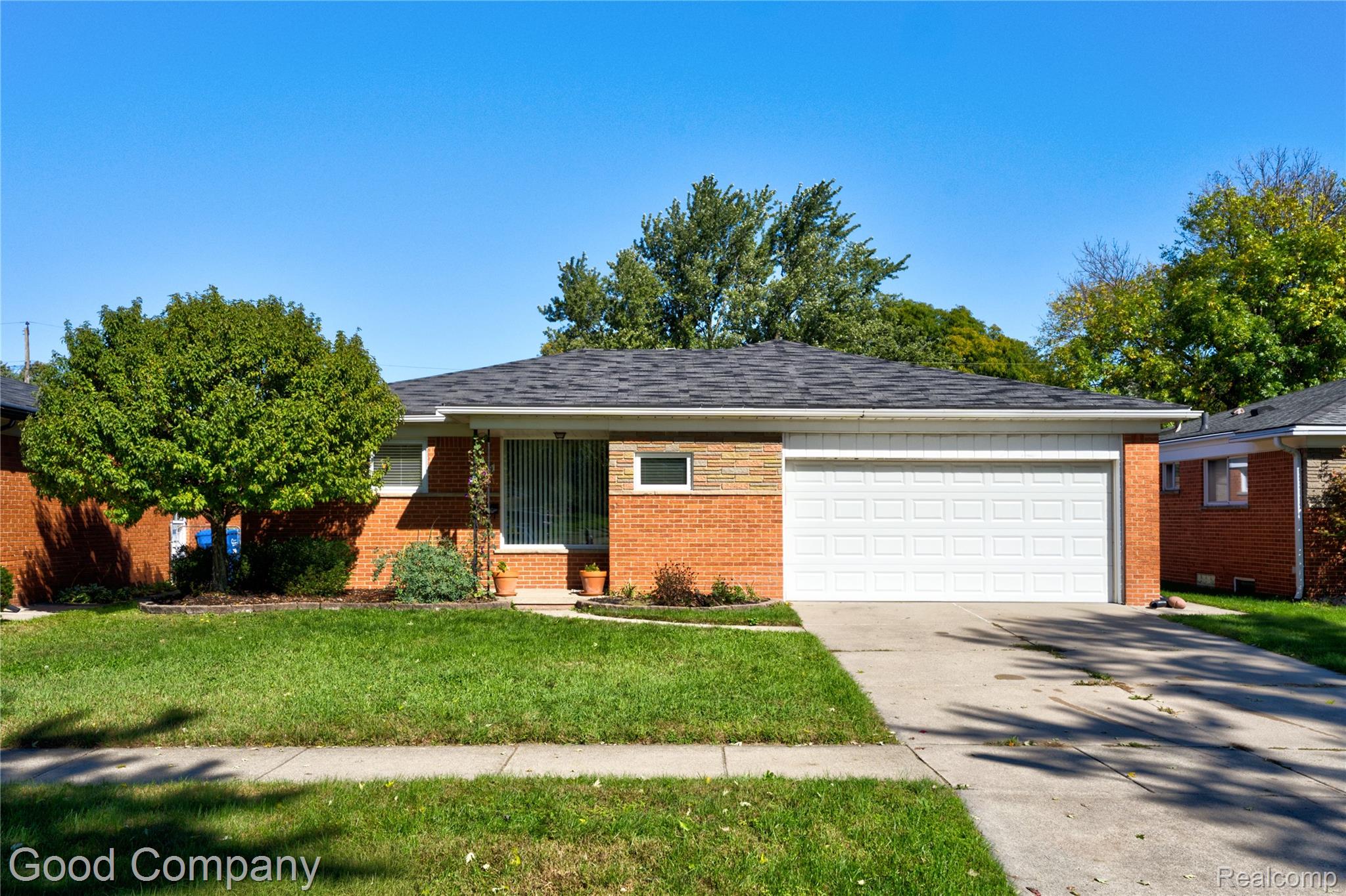4529, Sudbury, Warren, Michigan, 48092