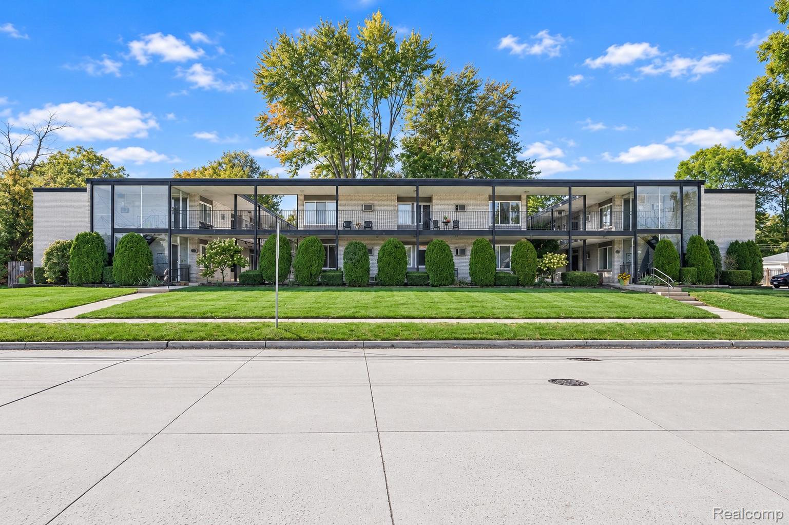 3421 Hillside DR  # 4