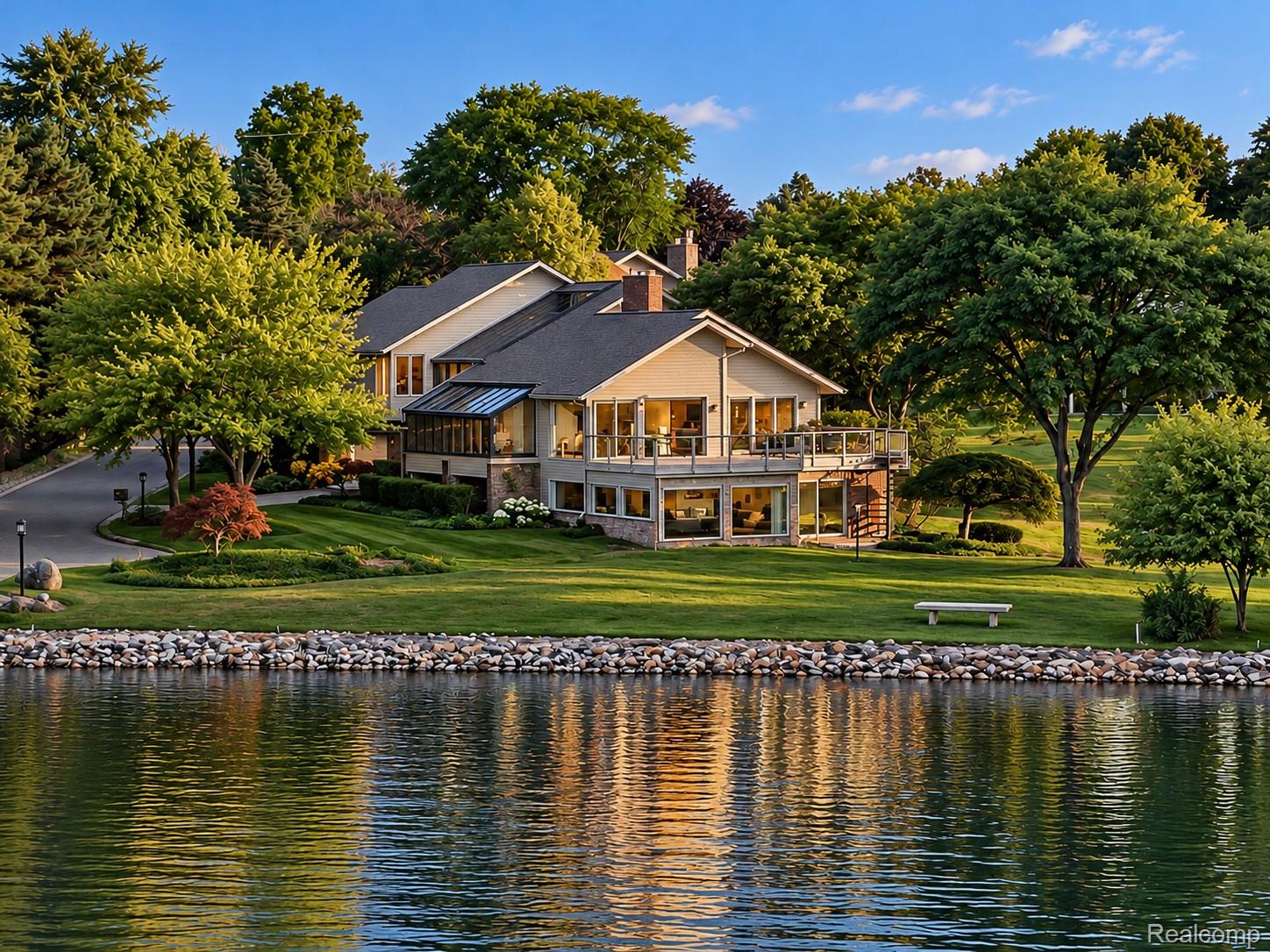 3850 Pine Harbor DR